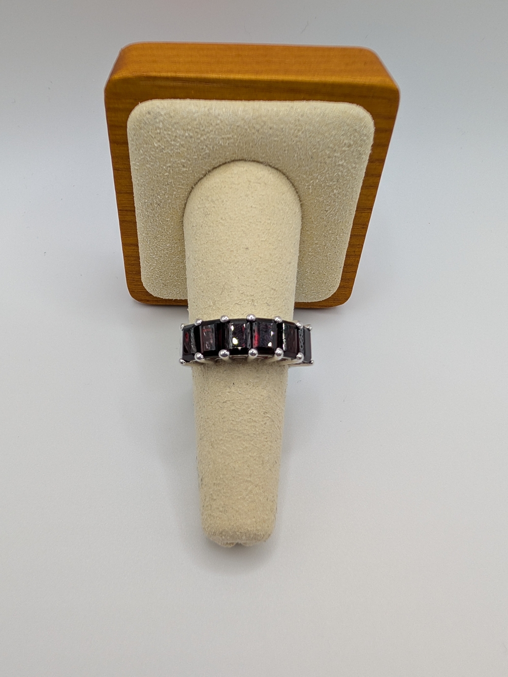 4.80 CTW Natural Garnet Sterling Silver Ring Size 8 NWT JTJ Deep Red